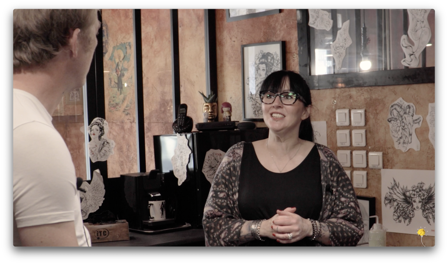 You are currently viewing Interview ! Stéphanie DUQUENNE, artiste peintre et tatoueuse en France